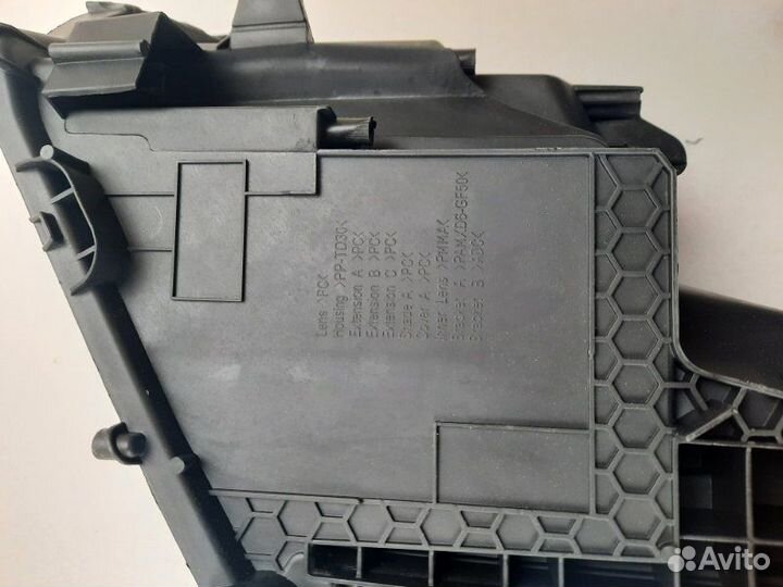Корпус фары правый Lexus Nx 1 2017-2021