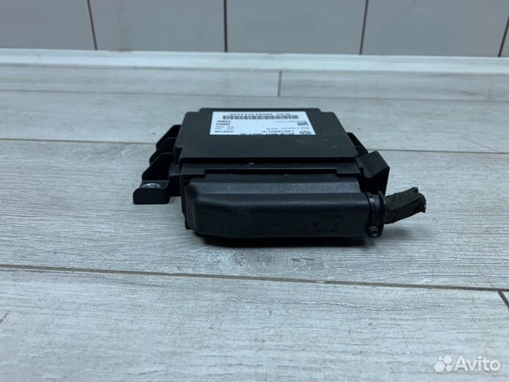 Блок управления стояночного тормоза Volkswagen