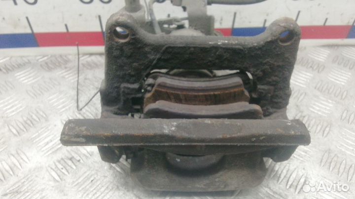 Суппорт задний правый Volkswagen Phaeton 2007