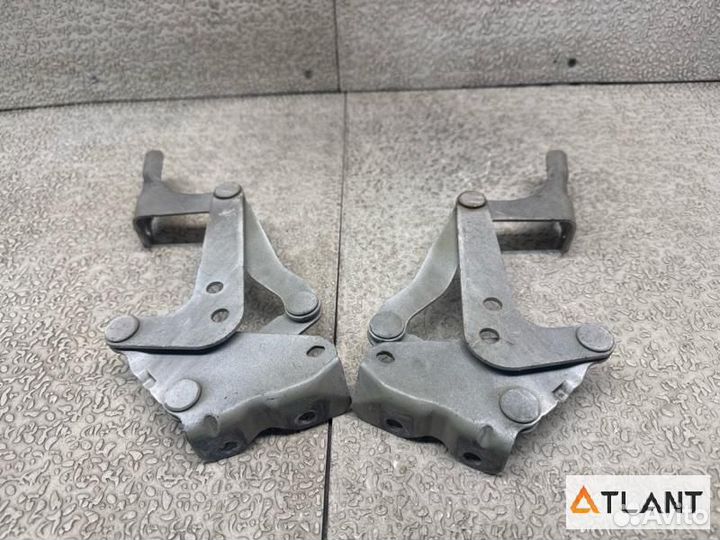 Петля капота mitsubishi I