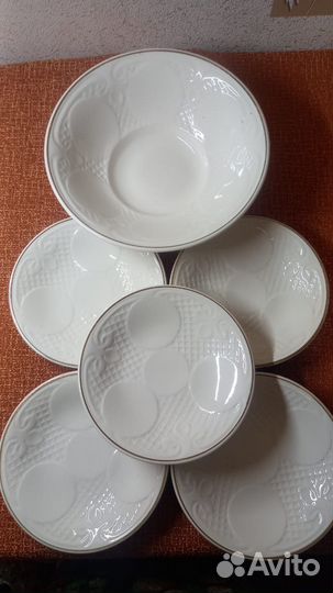 Н-р столовой посуды(тарелки+салатник), зик, СССР