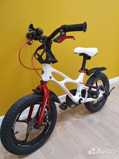 Детский велосипед Royal Baby Space Shuttle '14