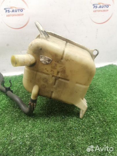 Бачок расширительный Kia Sportage 2 SUV 2.0 crdi