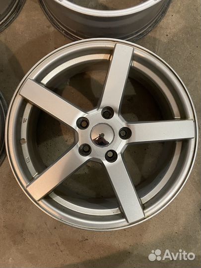 Литые диски r 17 5 114 3