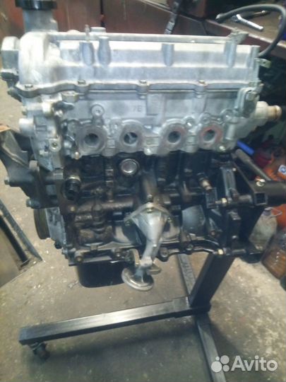 Двигатель на toyota vitz 1szfe
