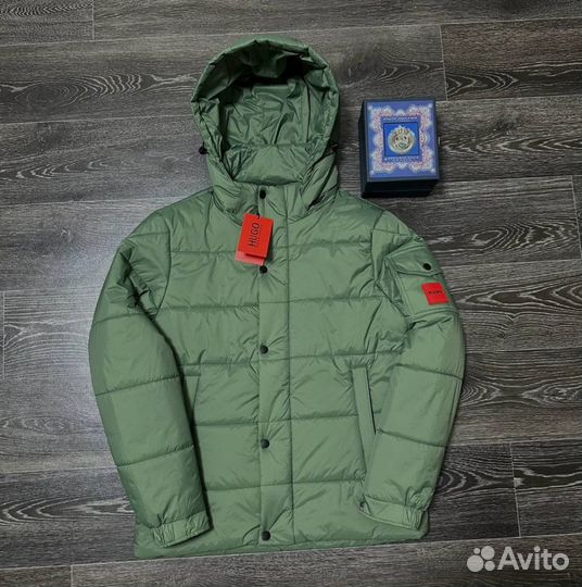 Легкие куртки Hugo Boss спортивные