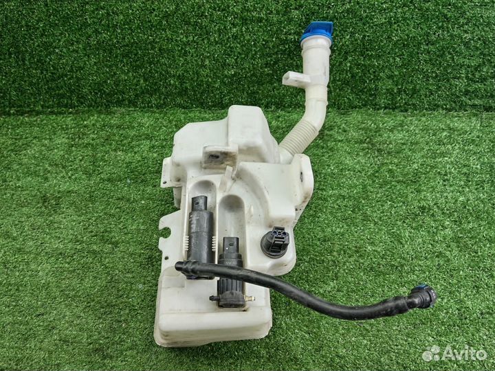 Бачок стеклоомывателя Audi Q3 8U