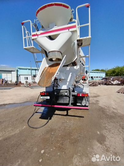 Автобетоносмеситель SITRAK C7H 8×4, 2023