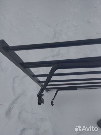 Багажник на крышу