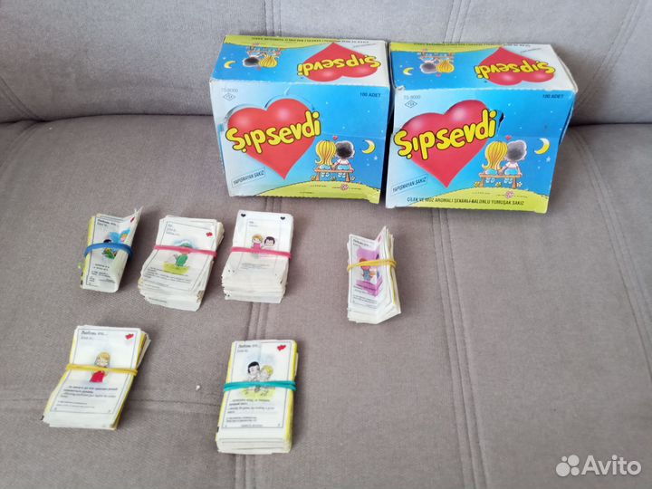 Вкладыши от жевачек наклейки 90х