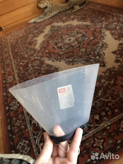 Воротник послеоперационный защитный для кота