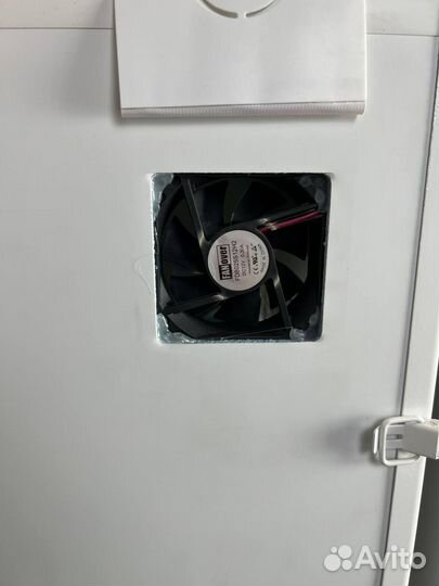 Инкубатор промышленный Несушка на 400 яиц