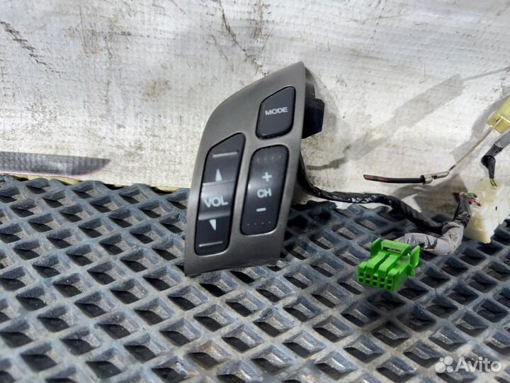 Кнопки руля Honda Accord CL7 K20A 2007