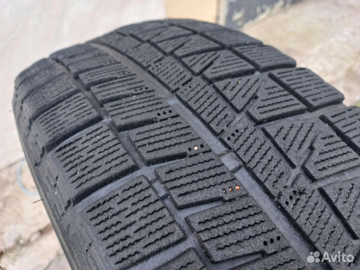 Bridgestone Blizzak Revo GZ 205/65 R16 95S