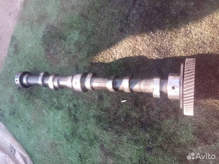 Распредвал Chrysler Voyager 3 2.5 ENC