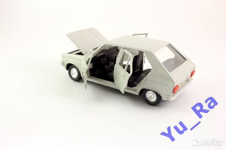 Peugeot 104 Пежо Сихарули без двери 1:24 Yu-Ra