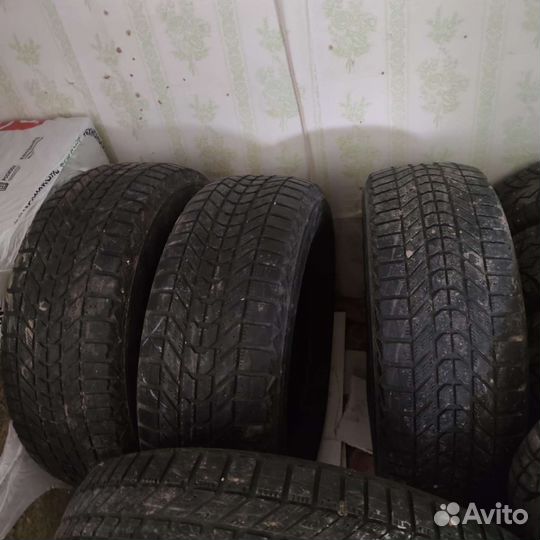 Firestone Winterforce UV 265/70 R17