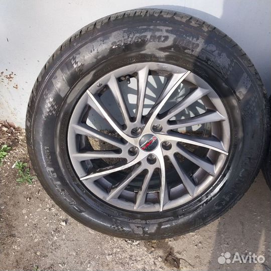 Колеса 235/65 R17 летние