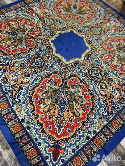 Большой шелковый платок Etro синий с узорами