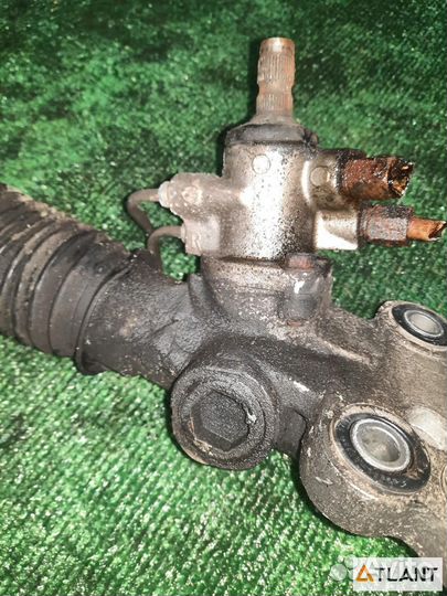 Рулевая рейка передняя toyota hiace