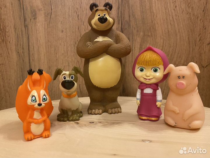 Игрушка Маша Медведь