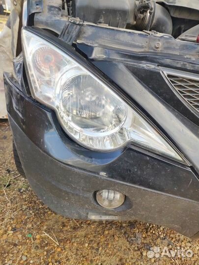 Фара передняя правая Ssangyong Actyon Sports пикап