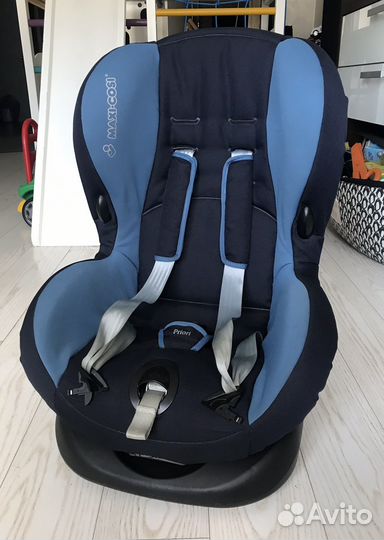 Автокресло Maxi-Cosi Priori