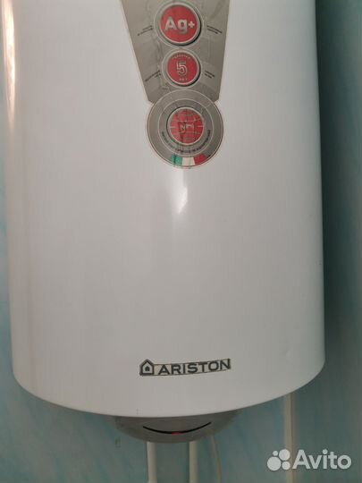 Водонагреватель 100 ariston