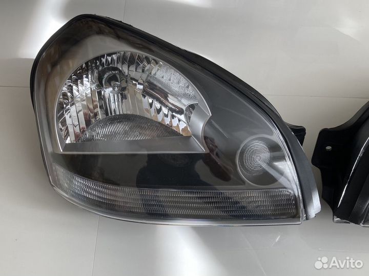 Фара (2шт) Hyundai Tucson (2004-2009)