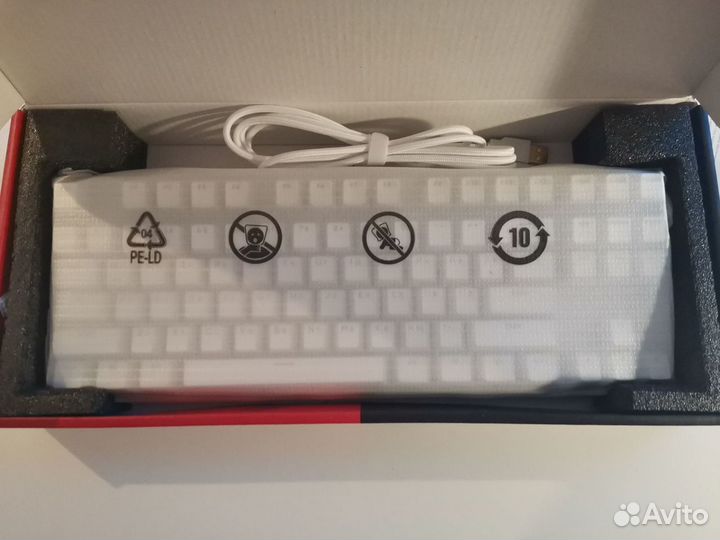 Red square keyrox tkl g3ms white