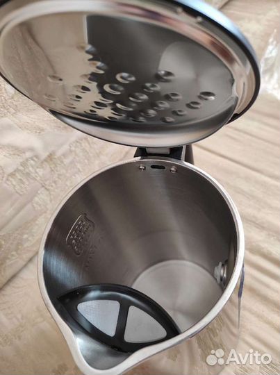 Чайник электрический Midea-8079