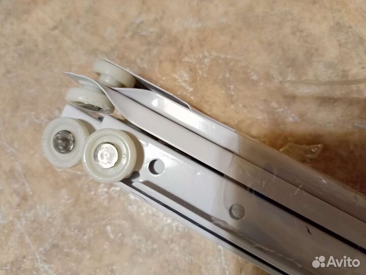 Продам направляющие для полок комода 45 см