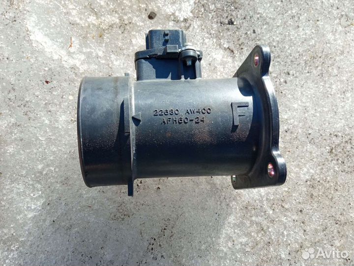 Расходомер воздуха Nissan Primera p12