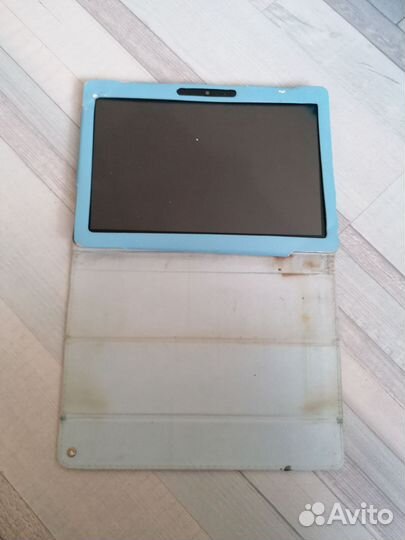 Планшеты леново А7600-Н и дексп ursus S110