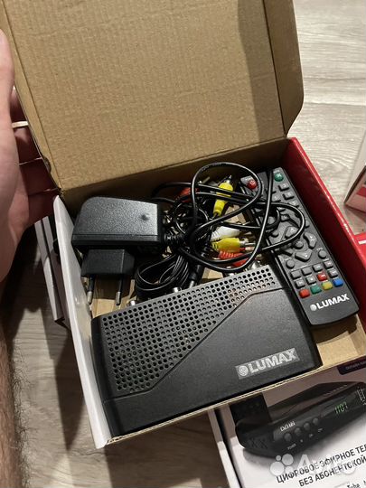 Цифровая приставка DVB-T2