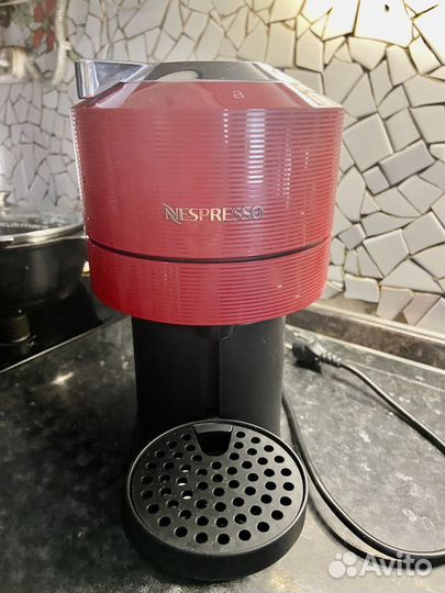 Кофеварка, кофемашина капсульная состояние новой