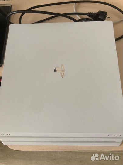 Sony PS4 pro 1tb