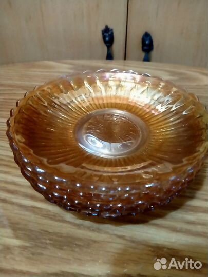 Тарелки малые для десерта