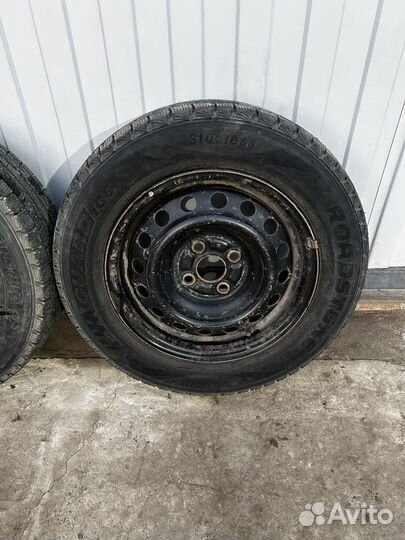 R14 Roadstone Winguard Ice 185/65, PCD 4x100 DIA 54.1