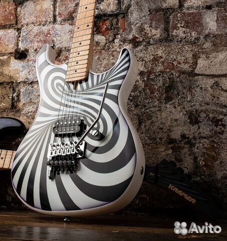 Kramer The 84 Custom Graphics The Illusionist