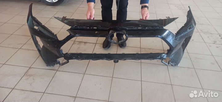 Бампер передний Toyota Rav 4 с 2018 г.в