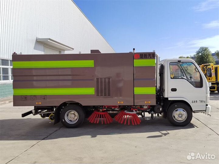 Isuzu Elf, 2024