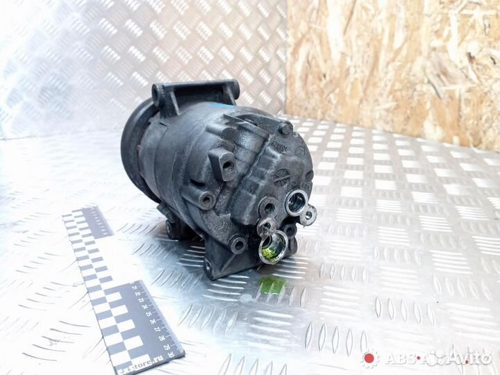 Компрессор кондиционера Renault Megane 2 2005