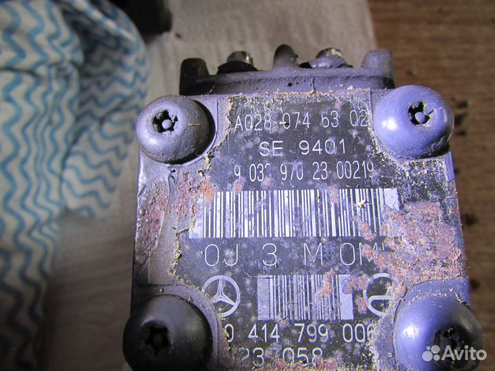 MB Atego Насос-форсунка (секция)