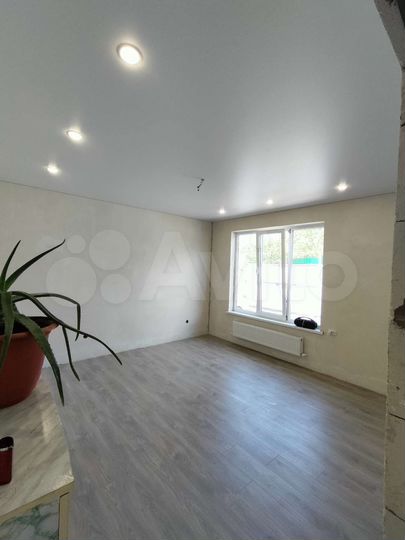 Дом 90 м² на участке 3 сот.