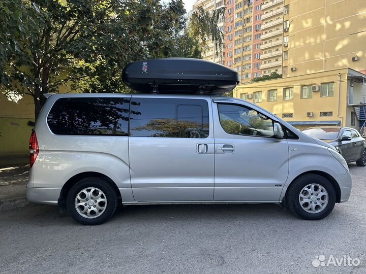 Hyundai Grand Starex 2.5 AT, 2008, 383 300 км