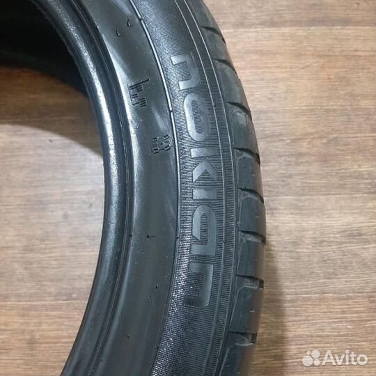 Nokian Tyres Hakka Black SUV 275/45 R20
