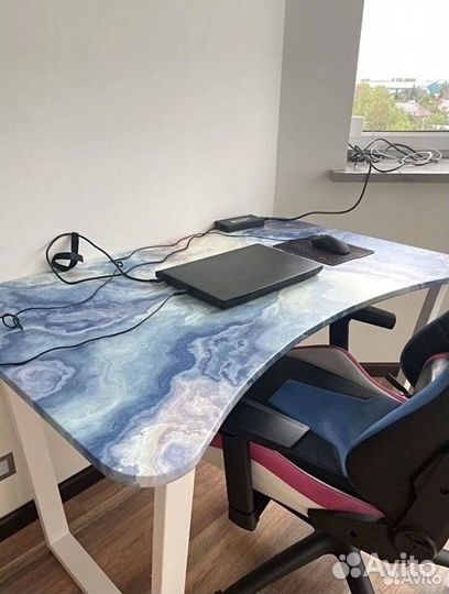 Письменный стол 'Preferable Election'