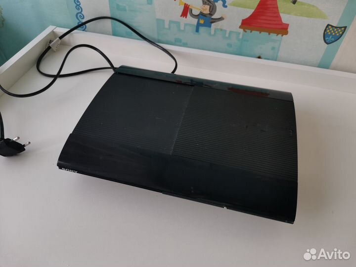 Приставка Sony PS3 super slim