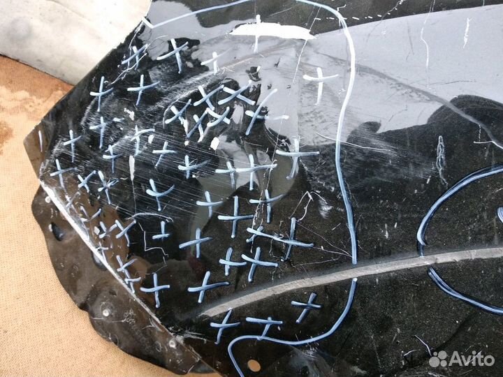 Крыло Рено Сандеро